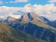 MONTE CASTELLO (croce 1425 – cima 1474 m) da Valpiana di Serina il 29 settembre 2024 - FOTOGALLERY